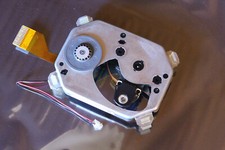 pick up obiettivo testa laser