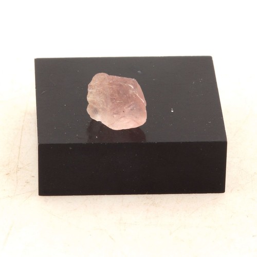 Pietre minerali fluorite - pietre, minerali.