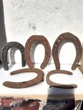 Lotto 5 ferri di cavallo d'altri tempi.