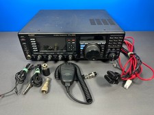 YAESU FTDX3000 RICETRASMETTITORE RADIOAMATORE HF/50MHz FT DX 3000 CON MICROFONO NON TESTATO COSÌ COM'È