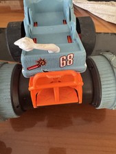 monster truck hot wheels Radiocomandato Rhinomite