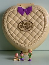 Polly Pocket STROLLIN BABY