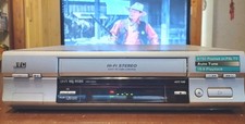 JVC HR-V500 VIDEOREGISTRATORE VHS 6 TESTINE STEREO REVISIONATO CON TELECOMANDO