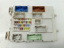 SCATOLA PORTA FUSIBILI PER