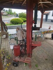 spaccalegna verticale con