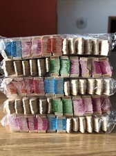 Ventagli colorati in legno per