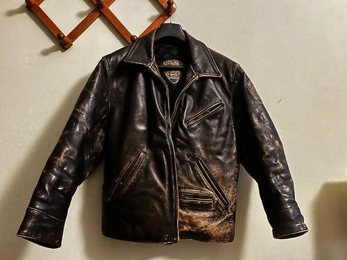 “Giubbotto vintage biker in