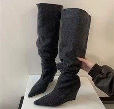 Stivali Alti Neri A Punta Con