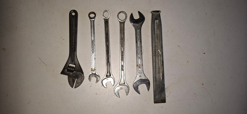 Lot outils facom - lot,