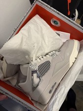 Nike Air Jordan 4 retrò usate