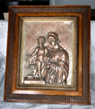 ANTICA CORNICE GUILLOCHE IN LEGNO SCOLPITA CON ALTORILIEVO EPOCA 800