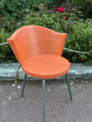 Iconica sedia girevole