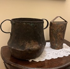 Antica pentola o paiolo in