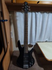 basso elettrico 5 corde Ibanez