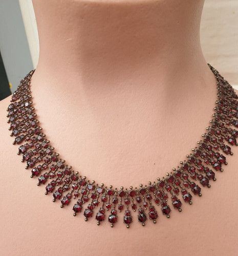 Collana vittoriana granato - collana,