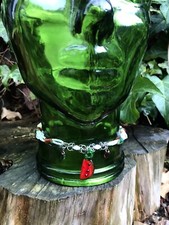 Collana girocollo con ciondolo