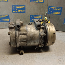K04677344 Compressore a/c  CHRYSLER VOYAGER/GRAND VOYAGER G.Voyager 2.5 TD Mnv