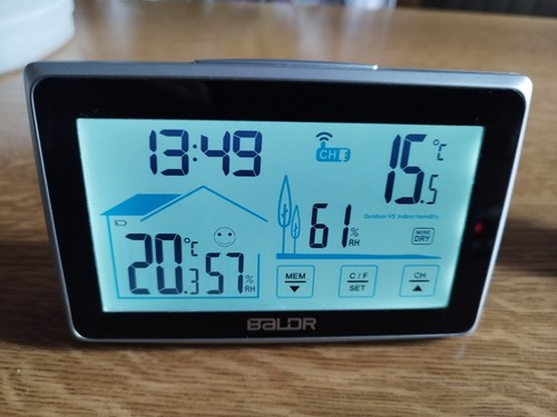 Stazione meteo con sensore - stazione,