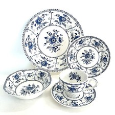 NUOVO Vintage 30 Pezzi Johnson