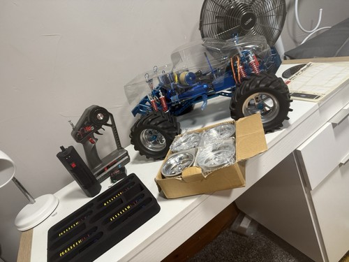 Traxxas tmaxx monster maxx - traxxas,