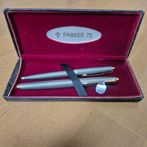 Set penne stilografiche a - di,
