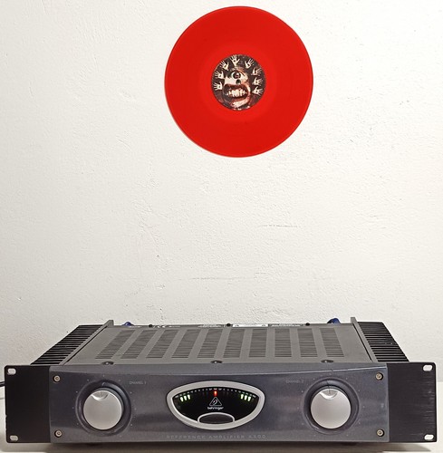 Behringer reference amplifier - reference,