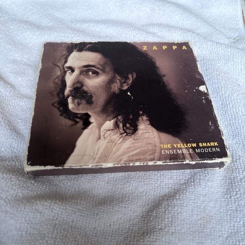 Frank zappa yellow shark - zappa,