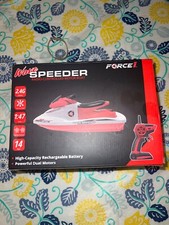 Barca a doppio motore