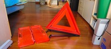 Triangolo emergenza auto con - triangolo,