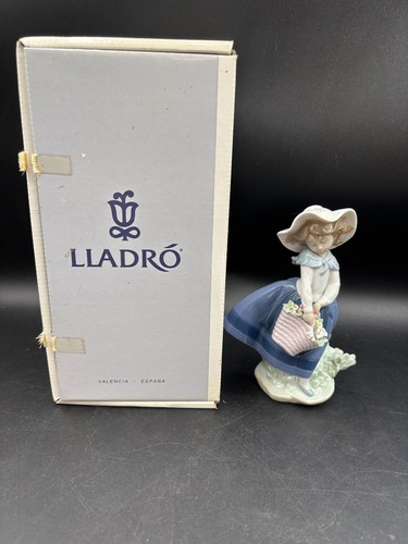 Lladro pretty pickings - lladro, "pretty