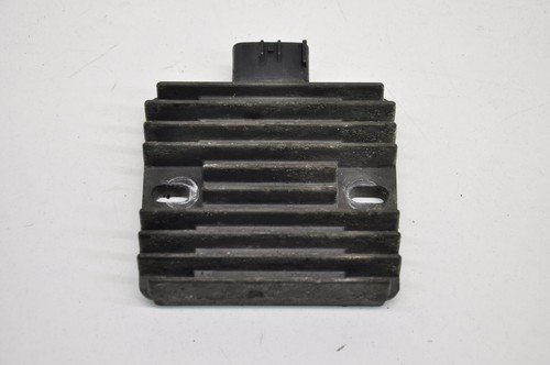Regolatore raddrizzatore - , di