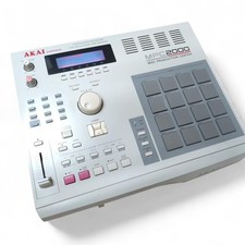AKAI MPC2000 Sampler Sequencer