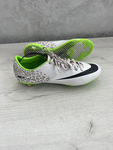Scarpe calcio elettriche - scarpe,