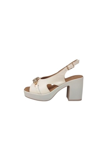 Sandali con tacco soffice - con,