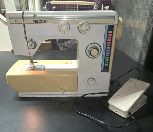 Necchi royal series - 537, sewing