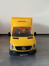 Bruder Camion Mercedes DHL