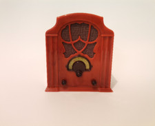 Radio d'epoca in miniatura