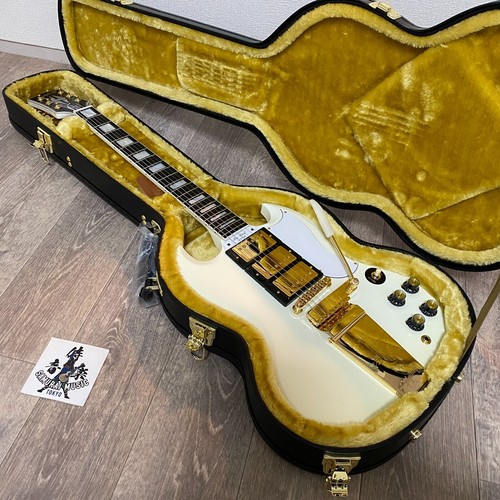 Epiphone inspired gibson - by,