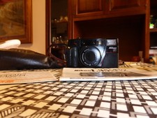 Fotocamera compatta Nikon L35AF2 35mm f/2.8 a pellicola 35mm, punta e scatta ...