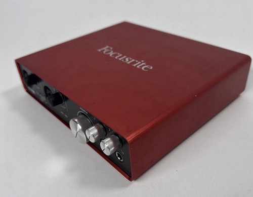 Focusrite scarlett 6i6 - scarlett,
