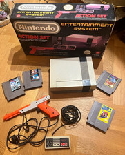 Nintendo Entertainement Sistem Action Set Console + 4 giochi SUPERMARIO BROS 3