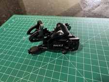 Deragliatore posteriore rosso