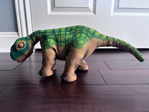 Robot dinosauro interattivo