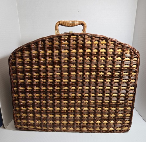 Valigia cestino picnic vintage