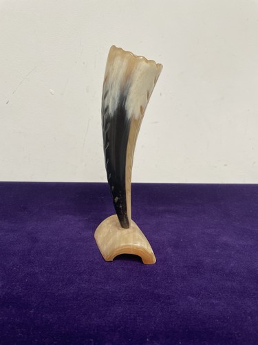 Vintage artisan carved - vintage,