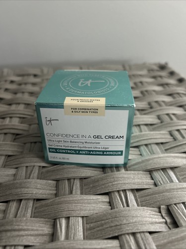 Cosmetics confidence a - it, in