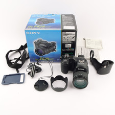 Sony Cyber-Shot DSC-F828 Carl Zeiss Vario-Sonnar 2-2.8/7.1-51 mm NON TESTATO