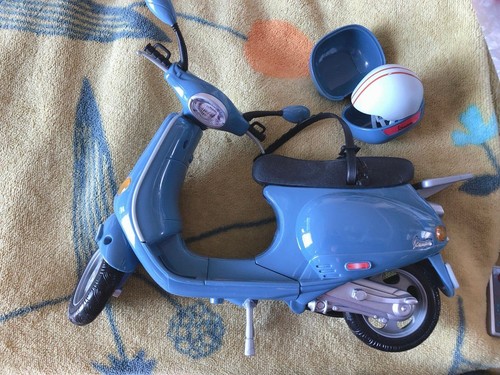 Bambola vespa scooter - vespa,