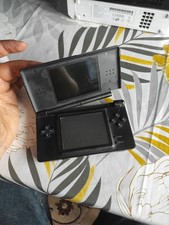 Nintendo DS Lite - Non Funzionante, Segni Di Uso, E Rotto Come Evidente Nei Foto