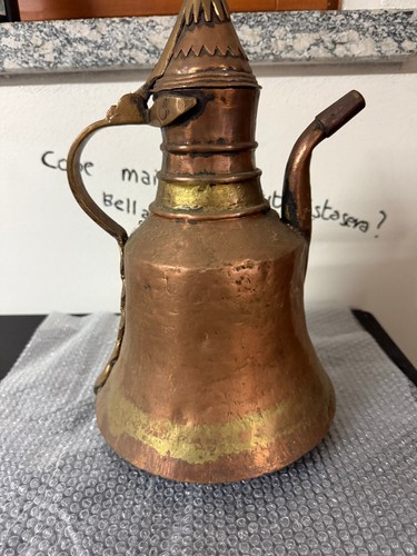 Brocca anfora antica caraffa